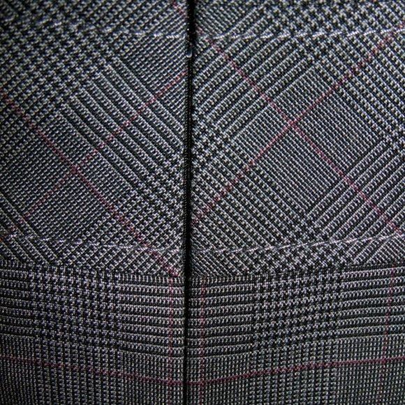 ESPRIT Gray Plaid Pencil Skirt - NEW Size 2 - Picture 3 of 6